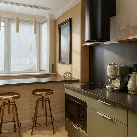 Qult - Orwell Apartment Bucharest